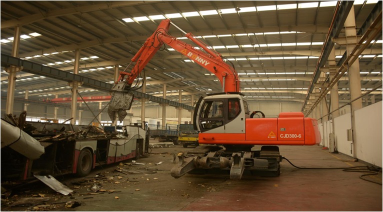 1534916819111133.jpg 電動報廢汽車拆解機.jpg