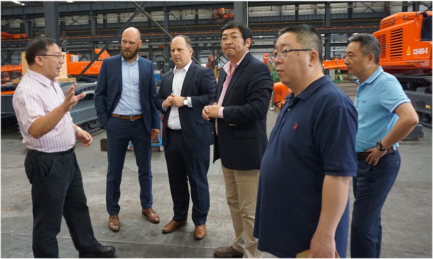 1564626944553819.jpg 邦立重機外商接洽.jpg