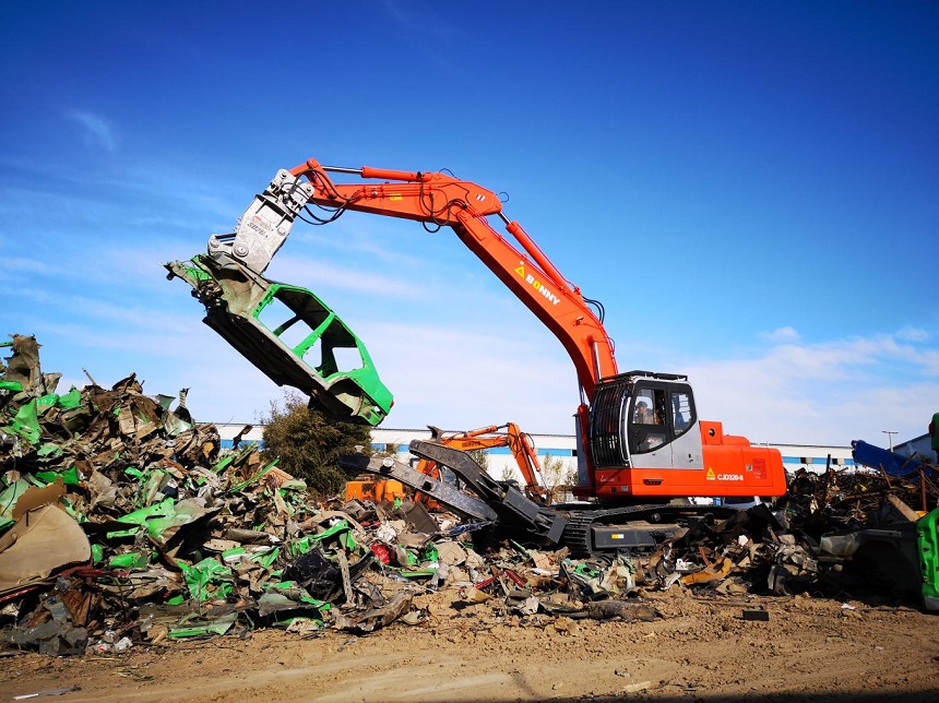 報廢汽車拆解機(jī).jpg
