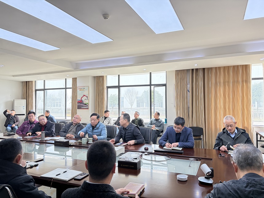 抓鋼機.jpg 抓鋼機.jpg